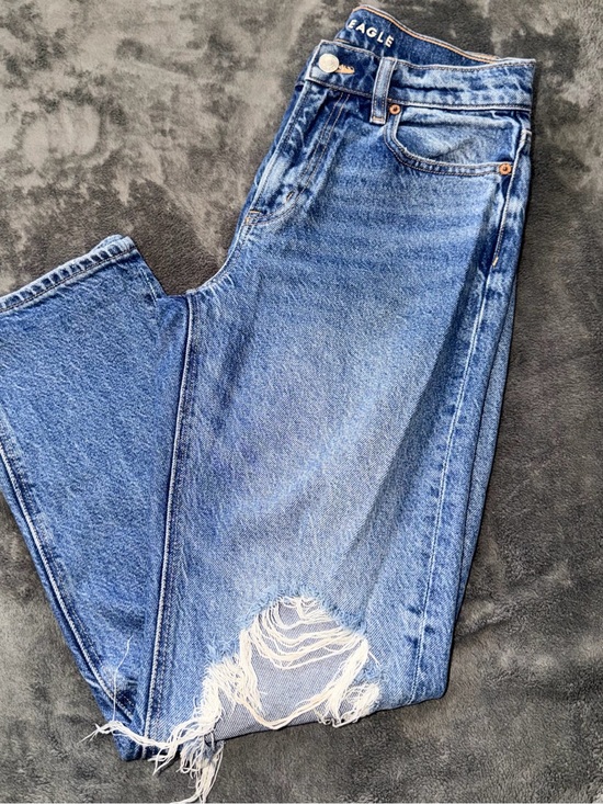 American Eagle Outfitters Denim - AEO Distressed High-Rise Blue Jeans